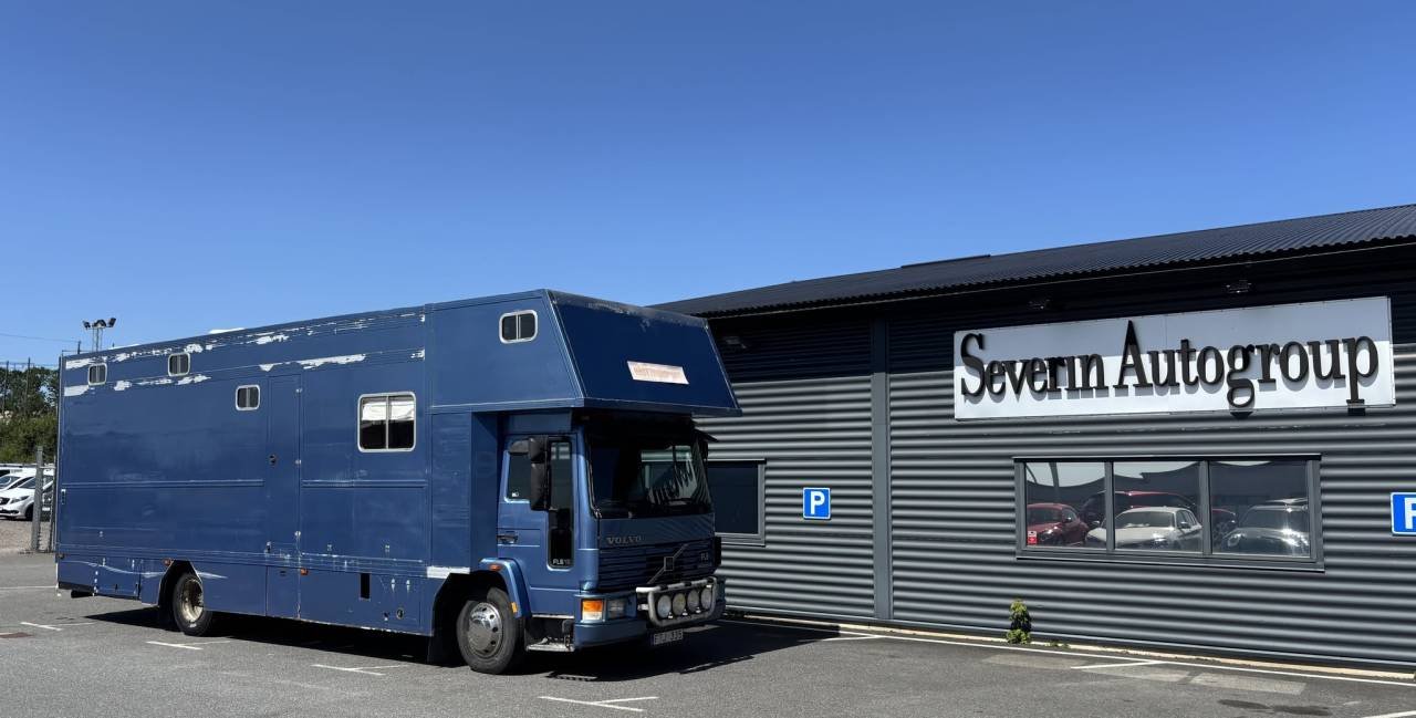 Hästlastbil Volvo FL6 6vxl Fi...