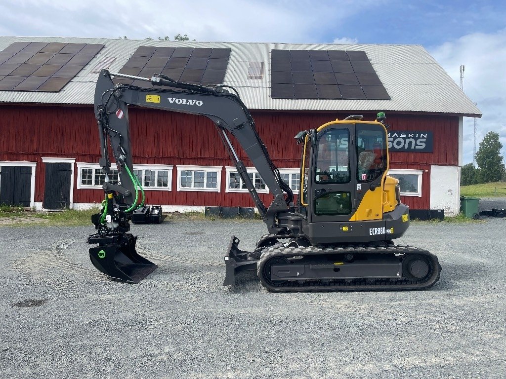 Volvo ECR88D Pro Steelwrist X...