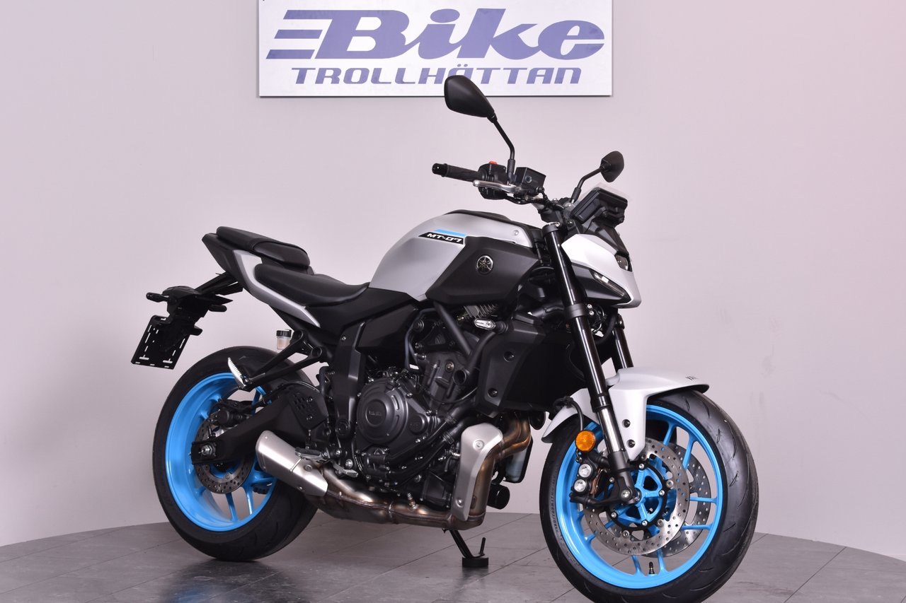 Yamaha MT-07 SPARA 8000 KR. A...