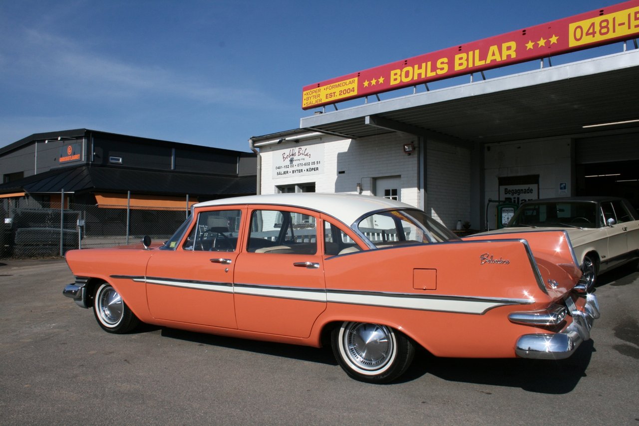 Plymouth Belvedere 4-Door Sedan
