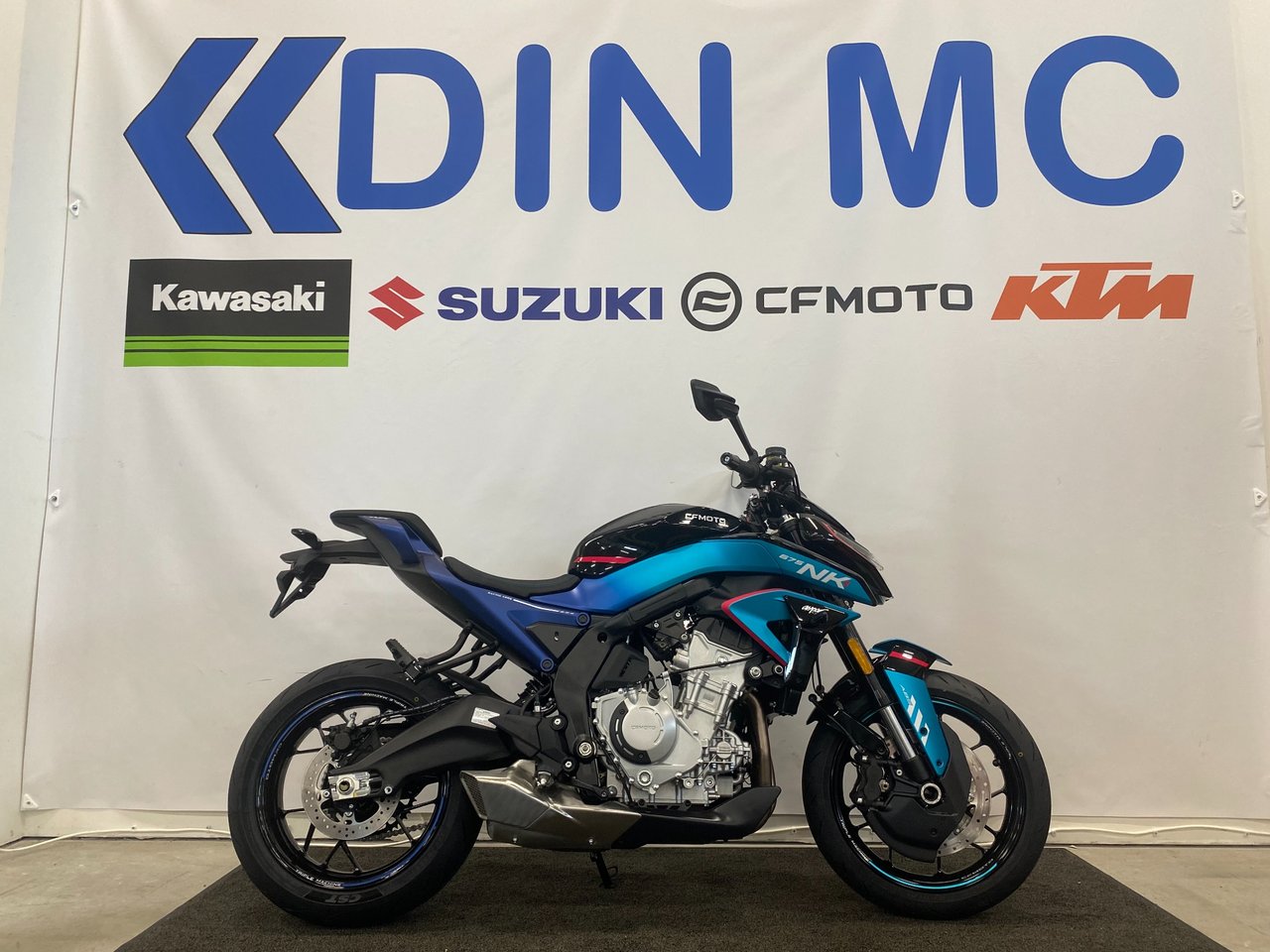 CFMOTO 675NK GP Edition "mkt ...