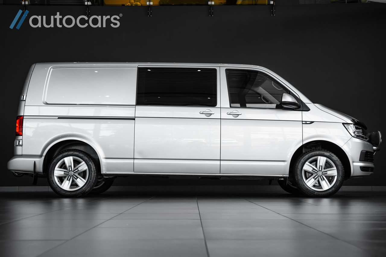 Volkswagen Transporter Kombi ...