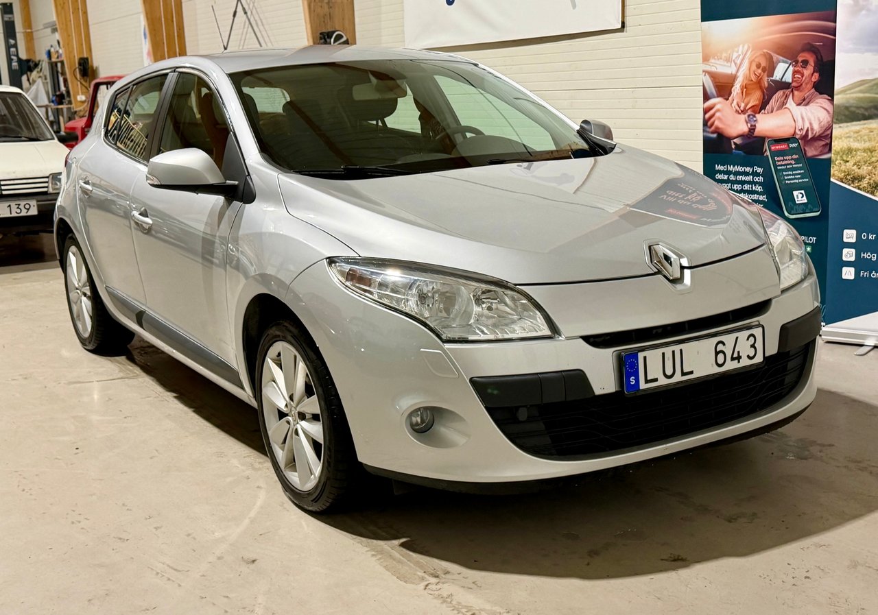 Renault Mégane 1.6 Nybesiktig...