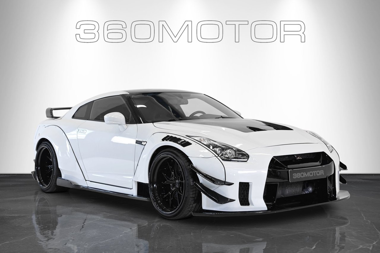 Nissan GT-R 3.8 V6 4x4 DCT Li...