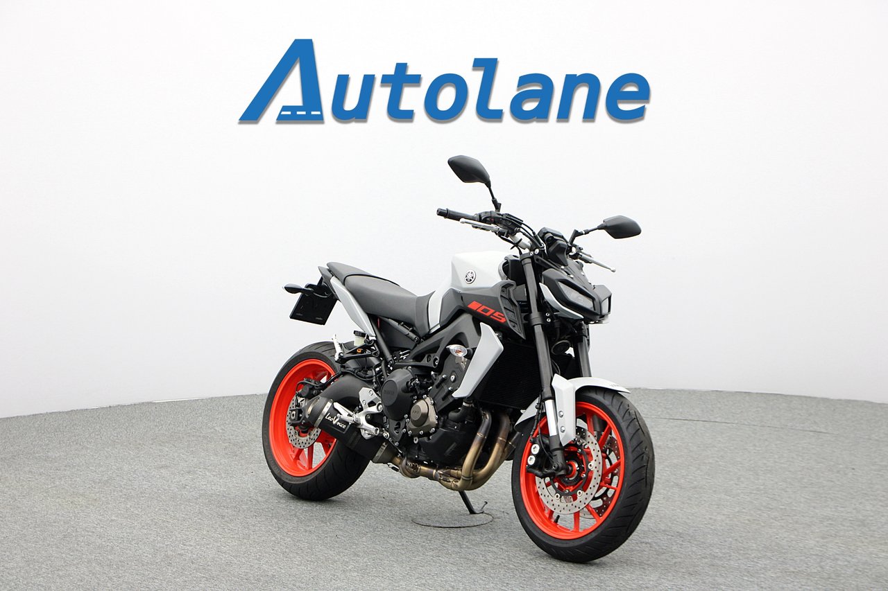 Yamaha MT-09 *Leovince, Nyservad