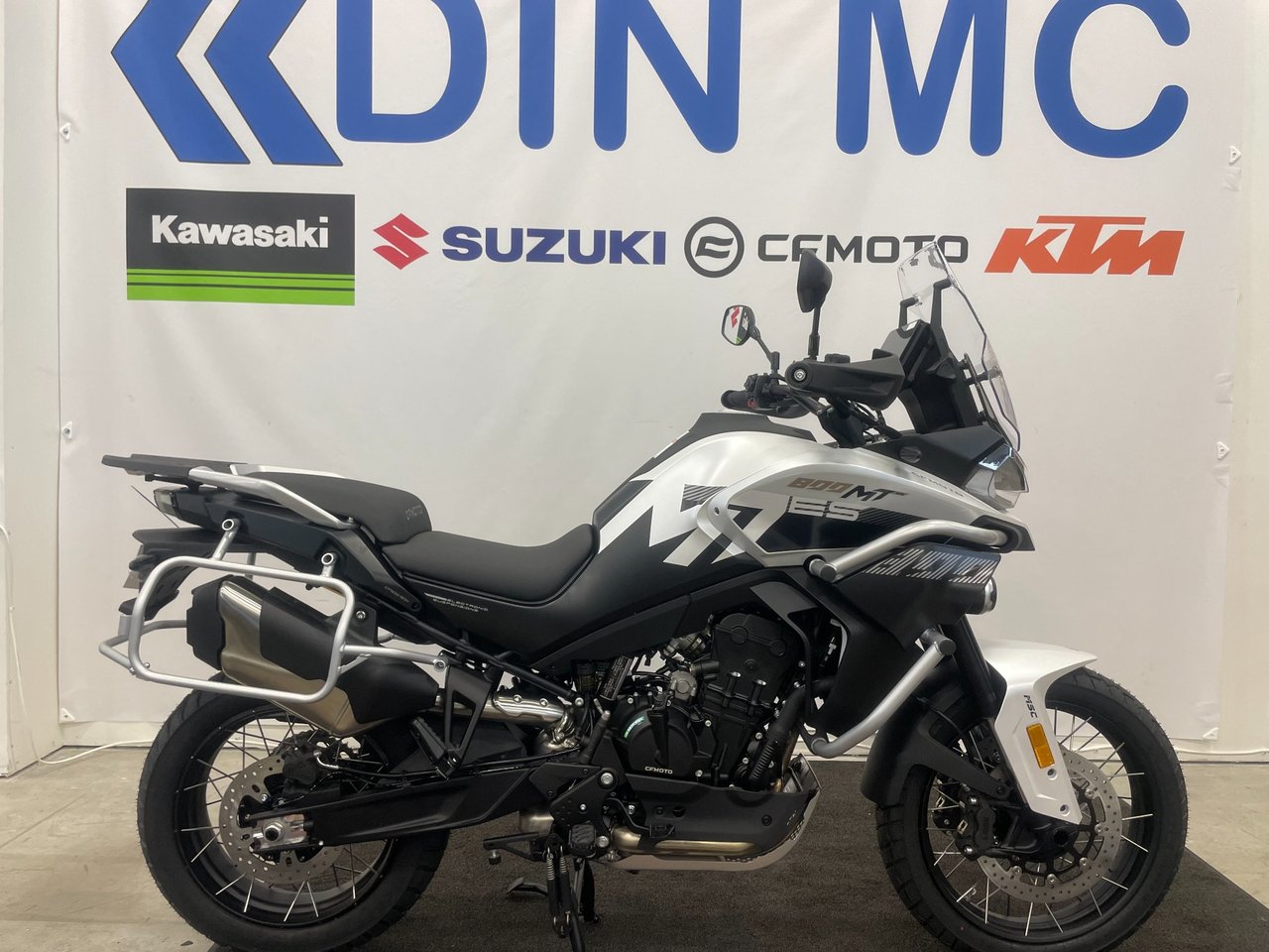 CFMOTO 800MT-ES "Ny modell me...