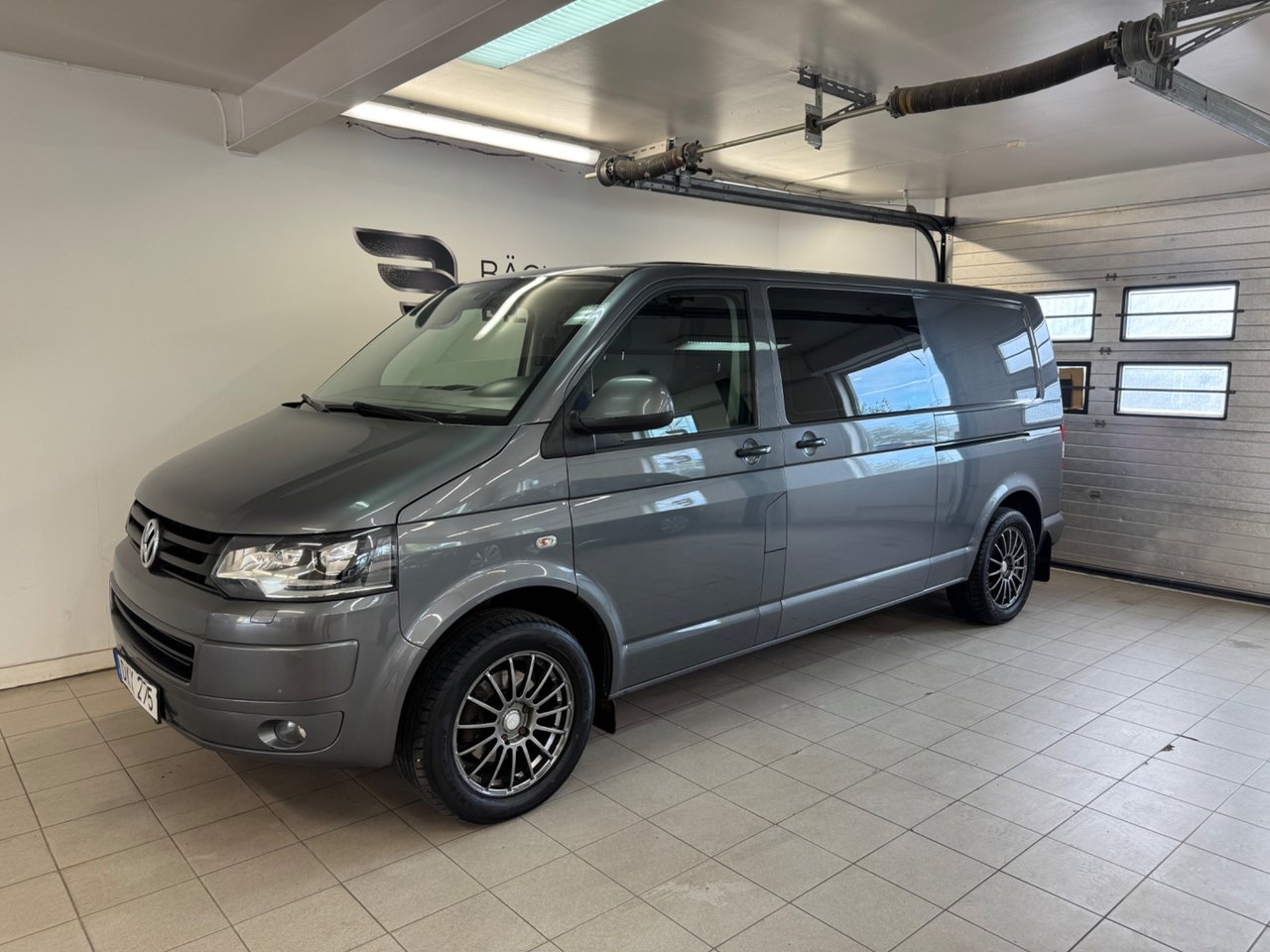 Volkswagen Transporter Kombi ...