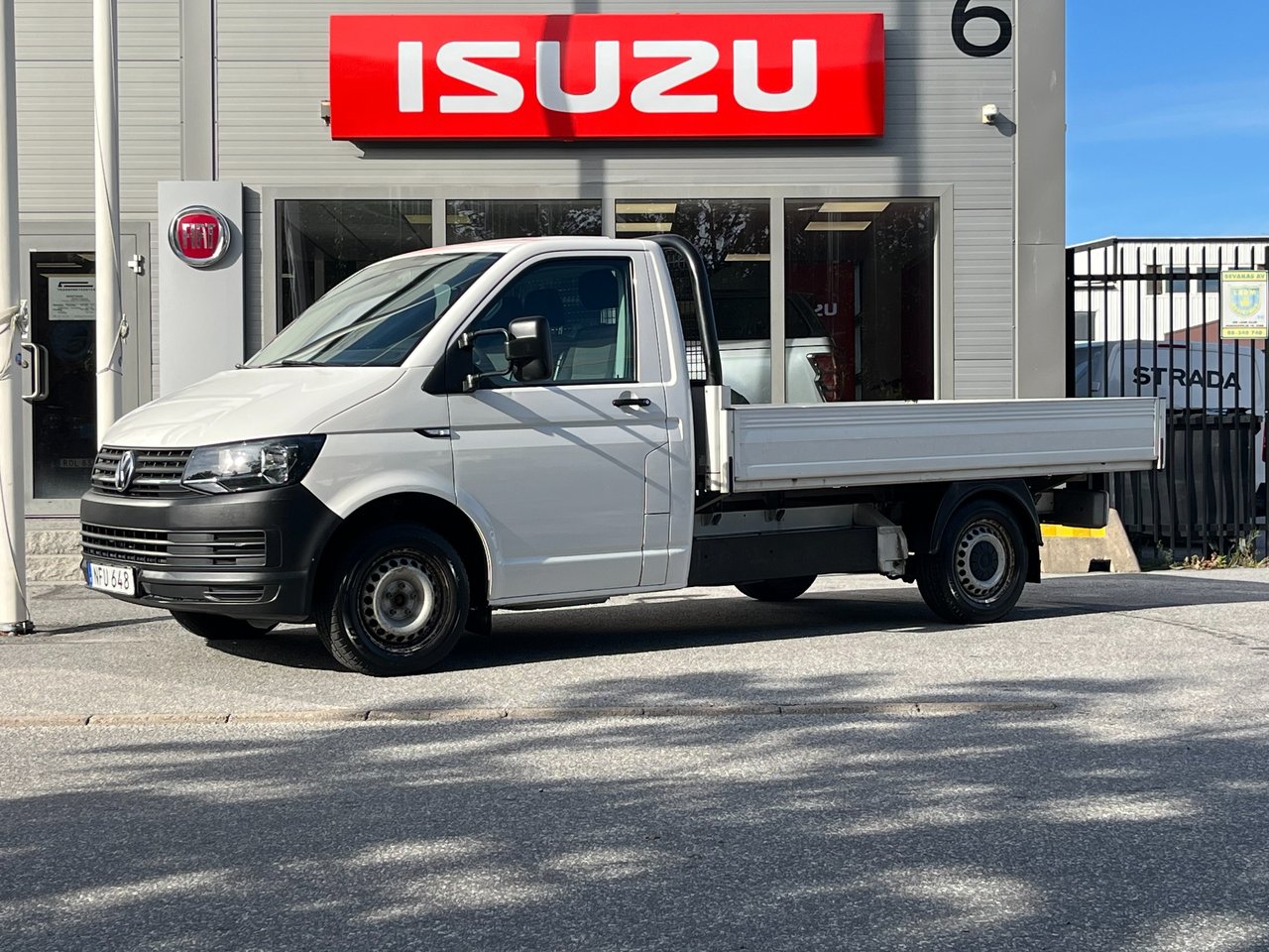 Volkswagen Transporter Pickup...