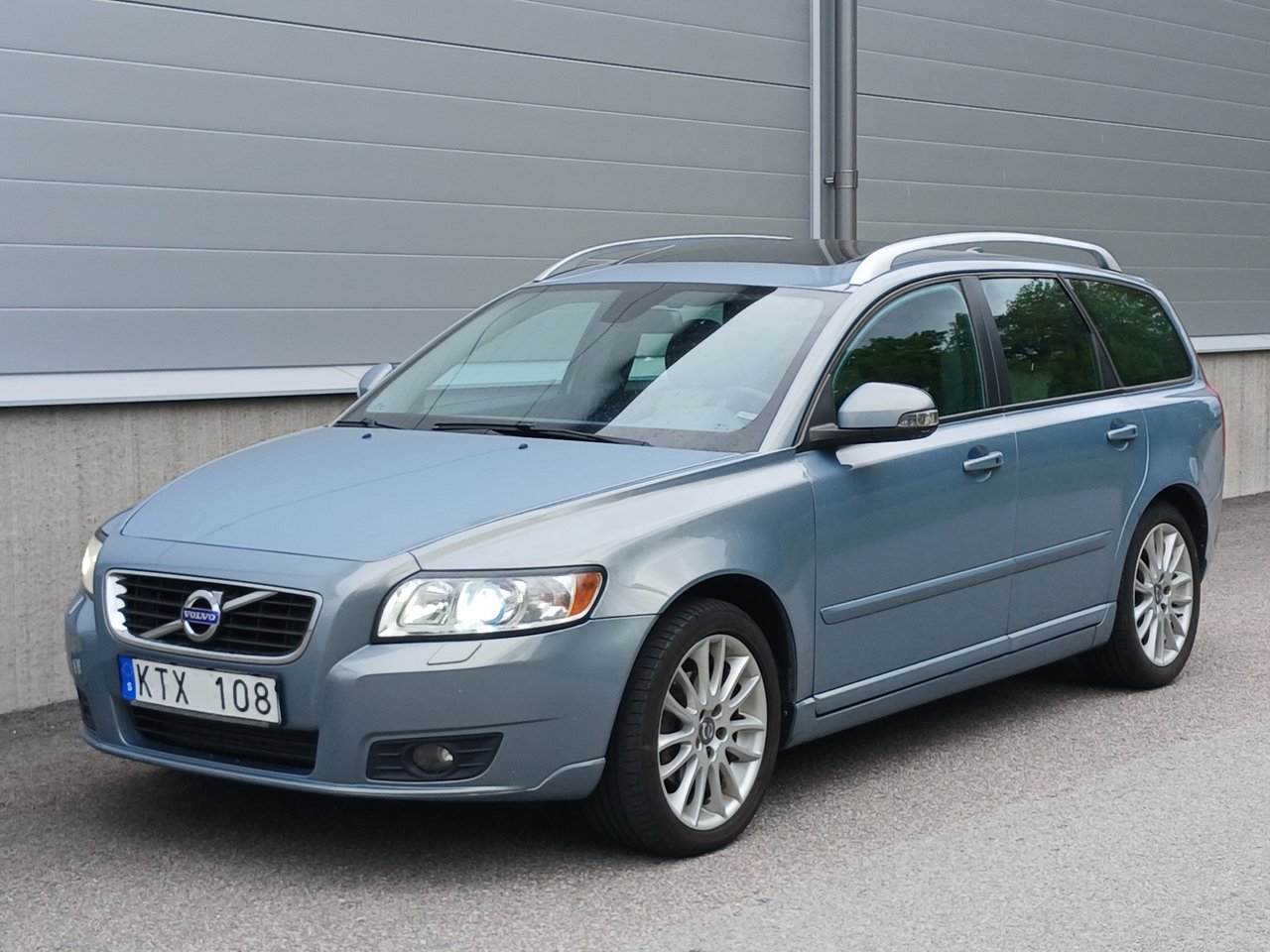 Volvo V50 D2 Summum Välservad...