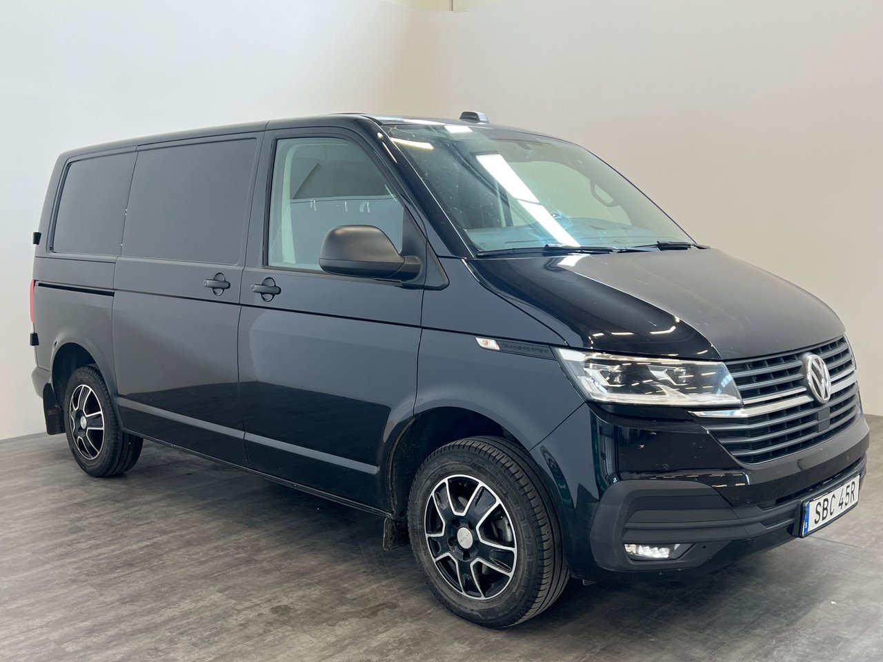 Volkswagen Transporter 2.0TDI...