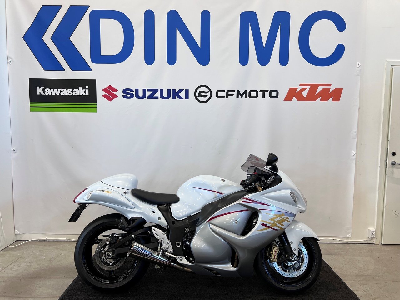 Suzuki GSXR 1300R Hayabusa "l...