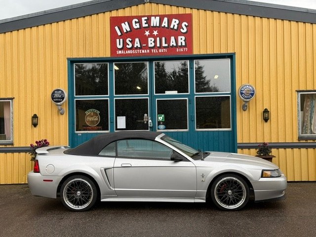 Ford Mustang GT Convertible GT
