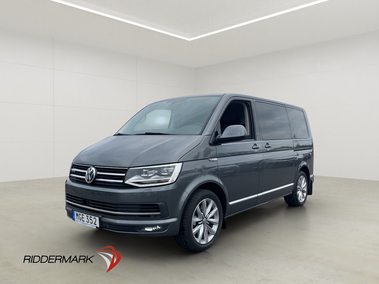 Volkswagen Multivan Highline ...