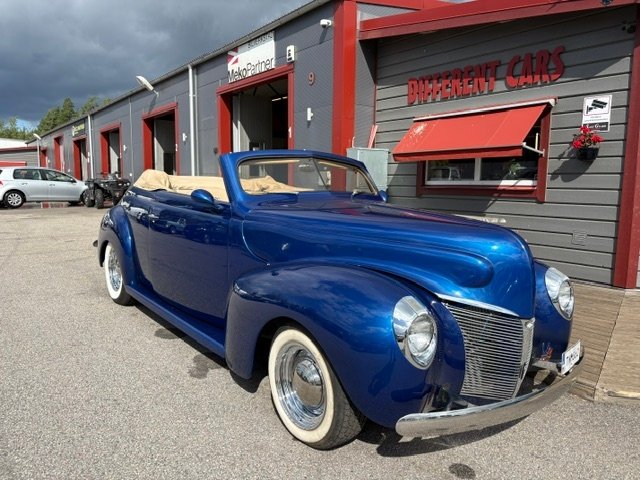 Mercury Custom Cab Hot Rod