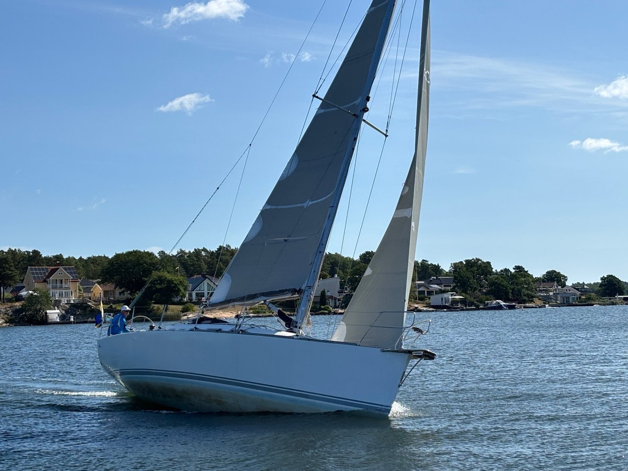 PRONAVIA 38 2008