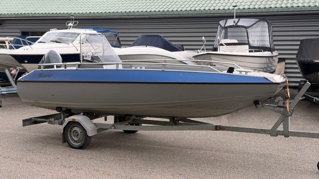 BUSTER L / Yamaha F50