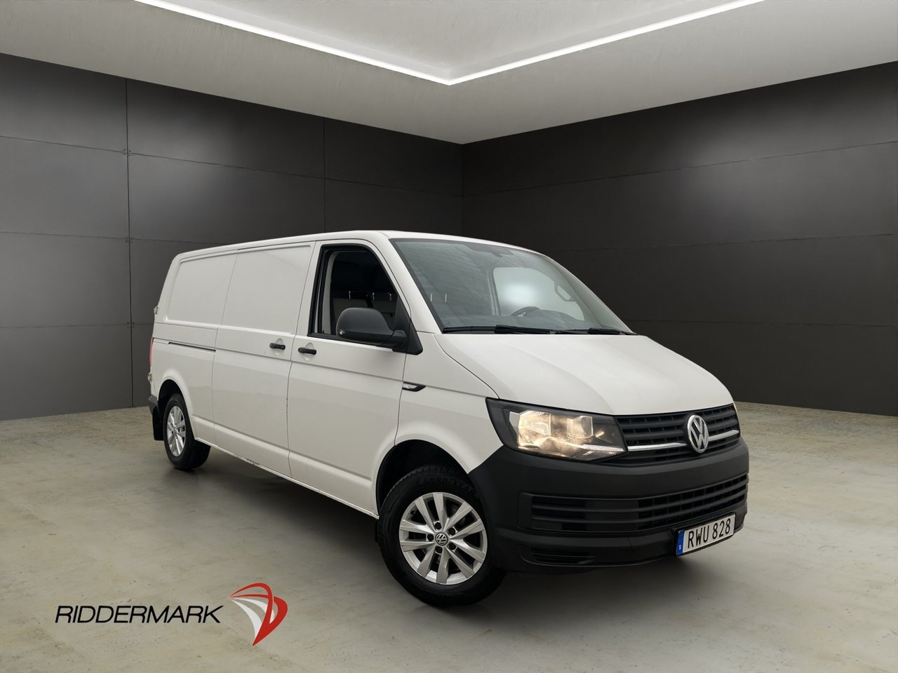 Volkswagen transporter L2 2.0...