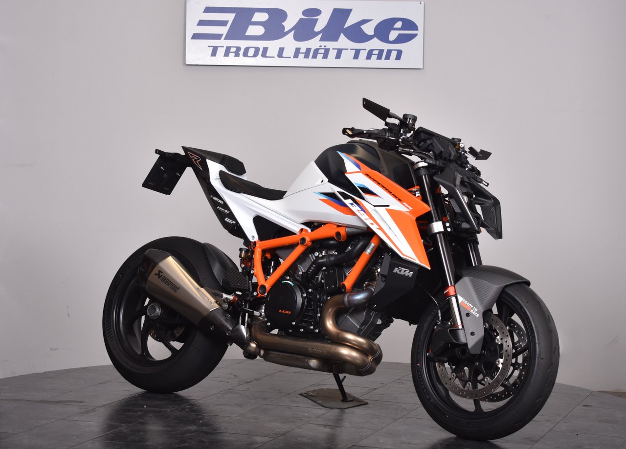 KTM 1390 SUPER DUKE RR 1/350 ...