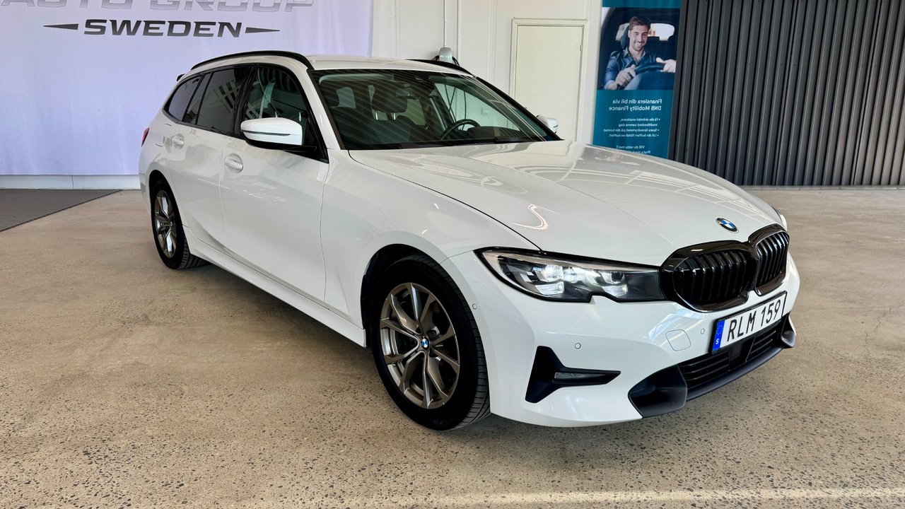 BMW 320D xDrive Touring Sport...