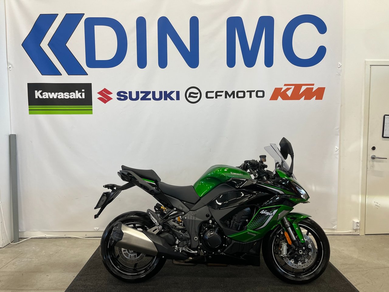 Kawasaki Ninja 1100SX SE "DEM...