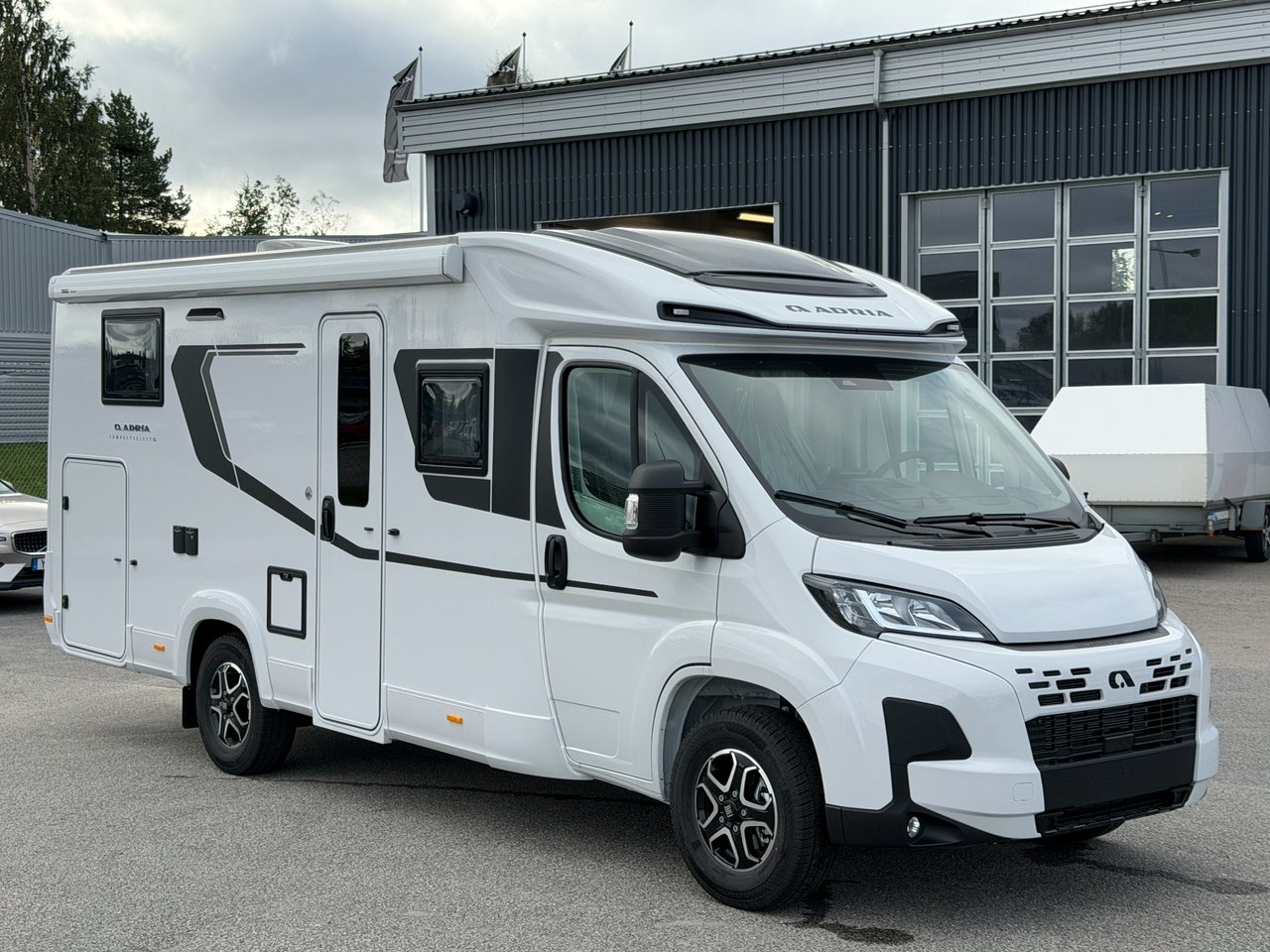 Adria Compact Select DL - Hög...
