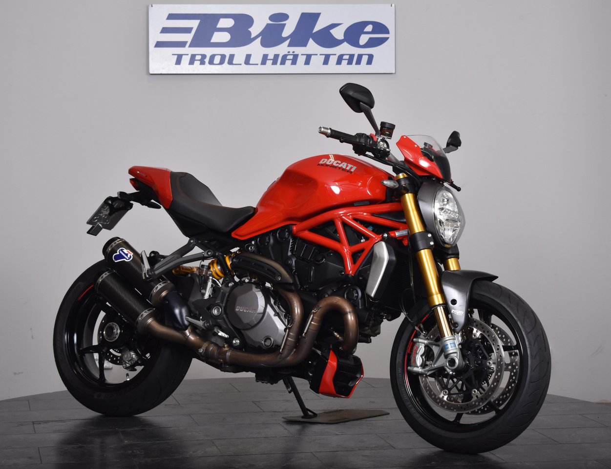 Ducati MONSTER 1200 S