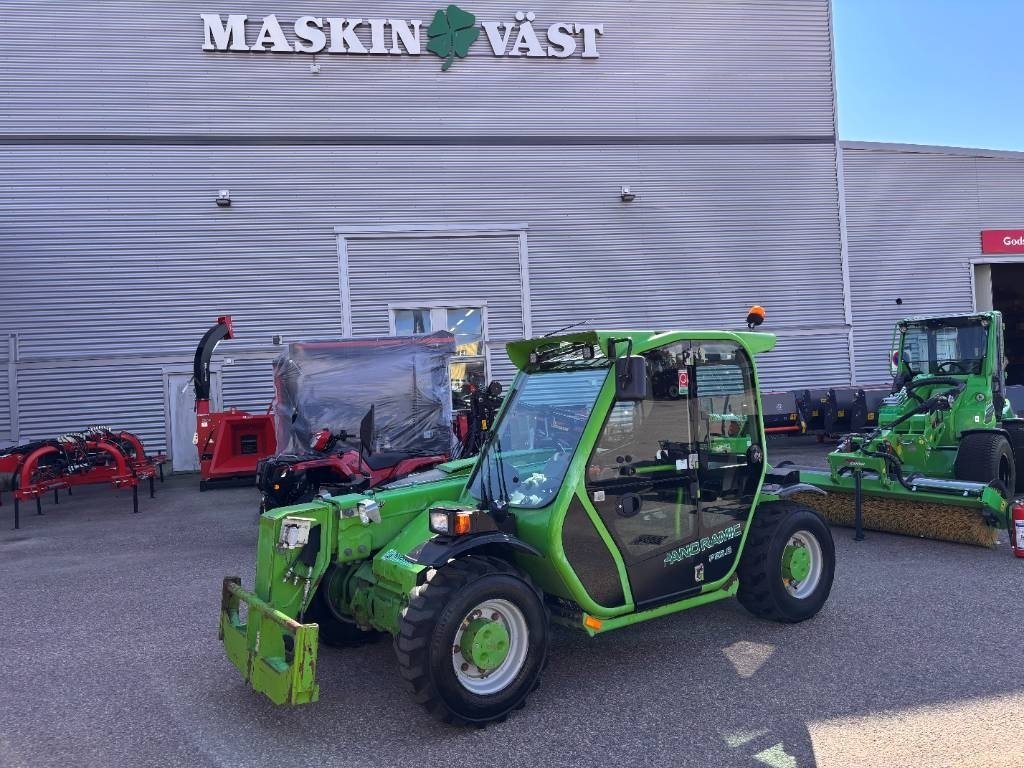 Merlo P 25.6