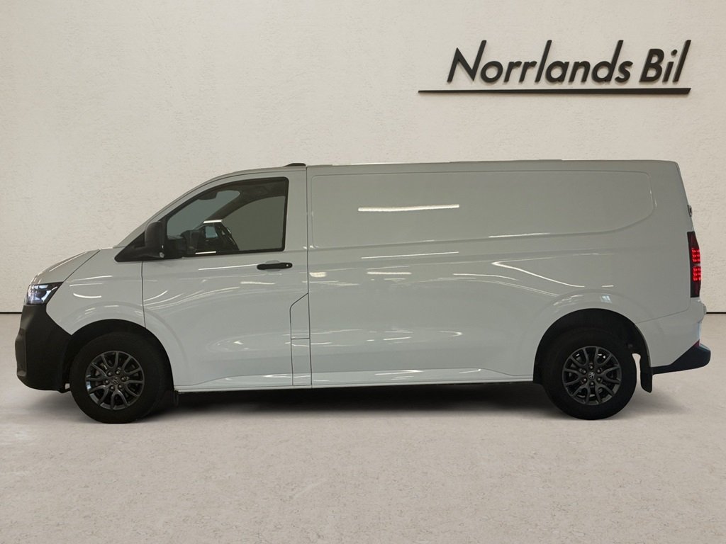 Volkswagen Transporter T7 Mom...