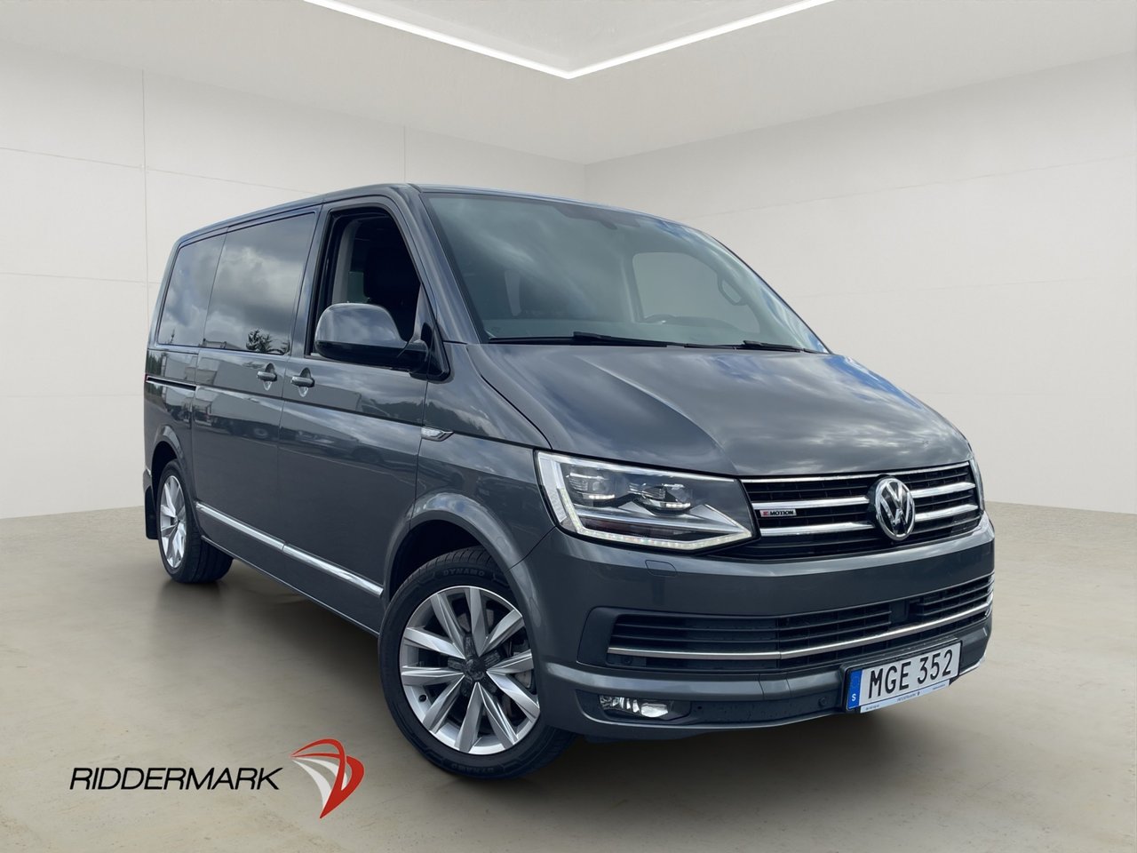 Volkswagen Multivan Highline ...