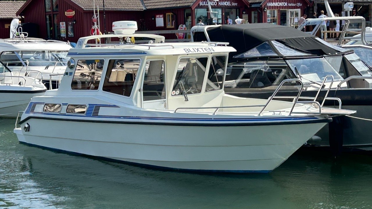 Willys 700 - Volvo Penta 4,3G...