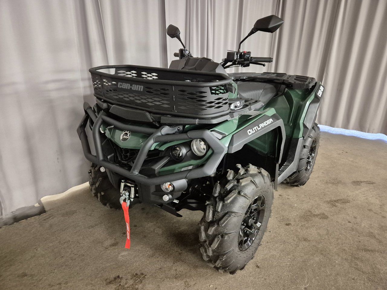 BRP Can-Am Outlander 570 XU+ ...