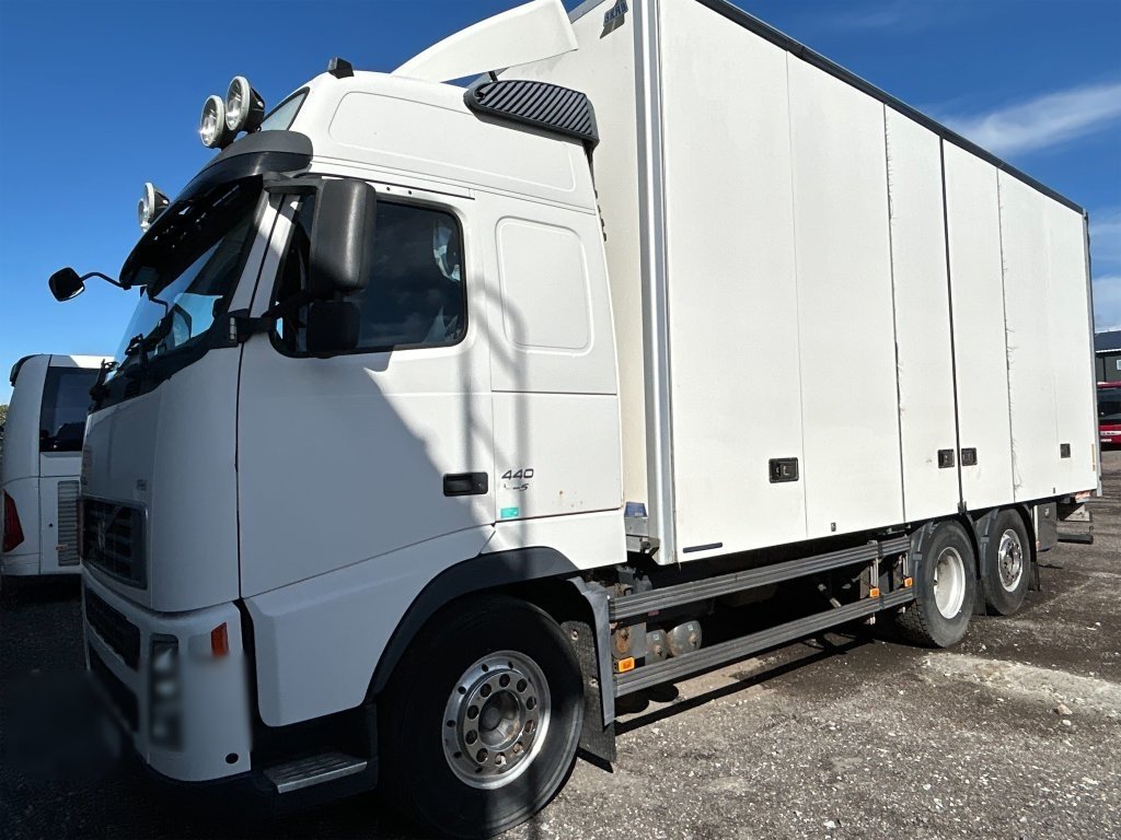 Lastbil VOLVO FH-440 6*2