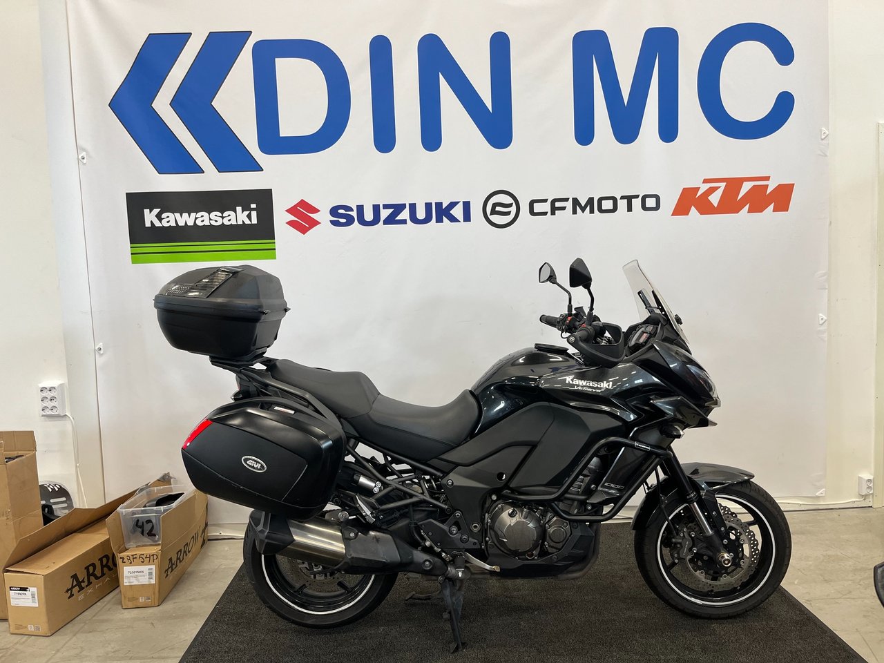 Kawasaki Versys 1000 "Nyserva...