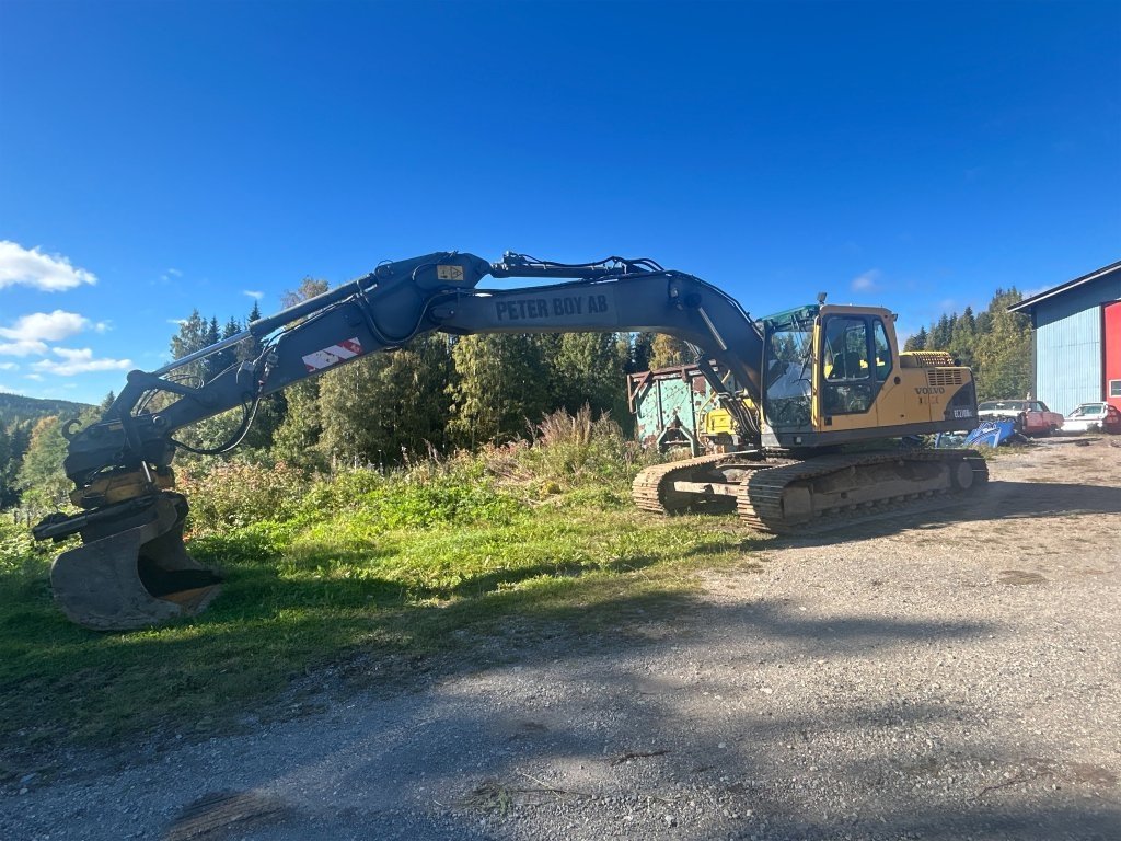 Bandgrävare Volvo EC210 Blc