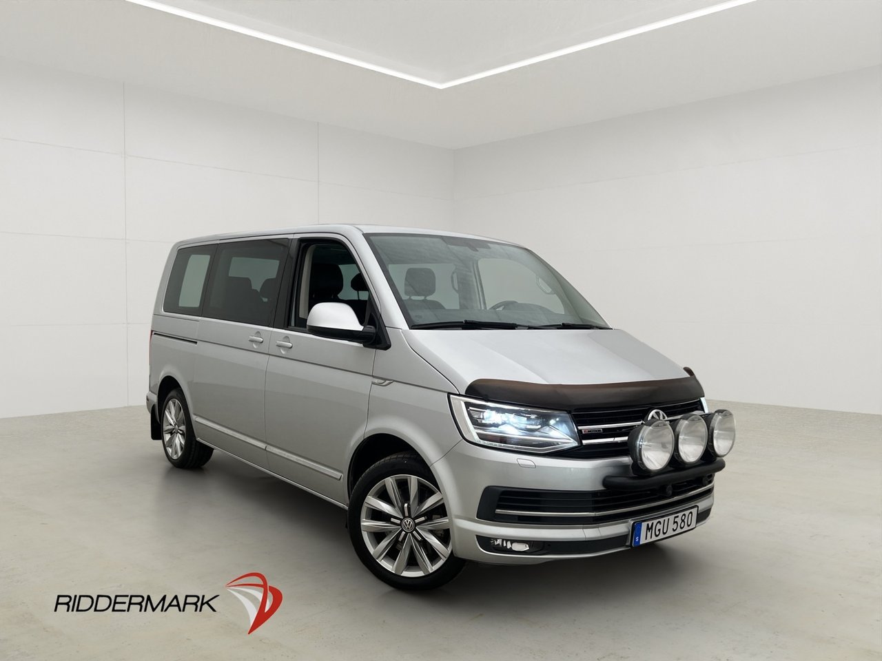 Volkswagen Multivan Highline ...