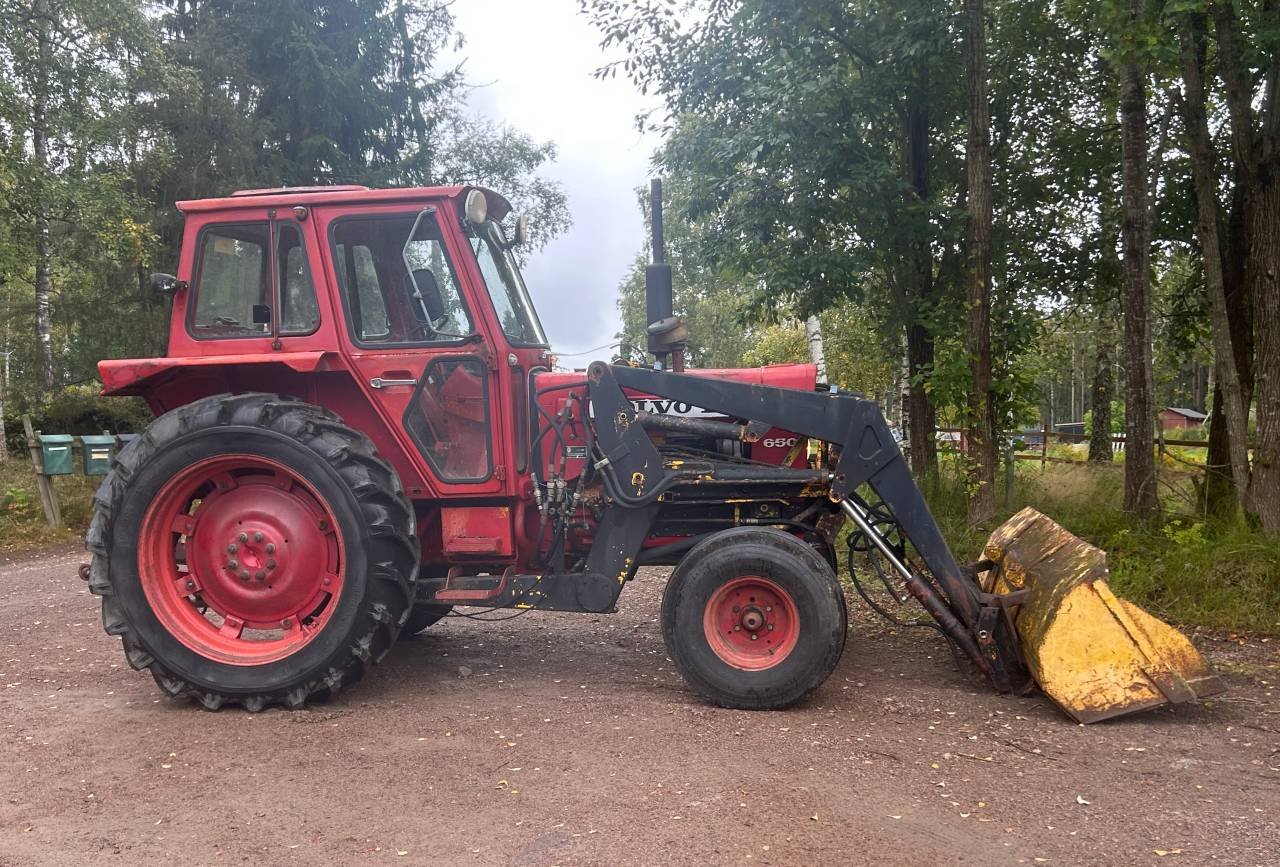 Volvo BM 650 lastar traktor