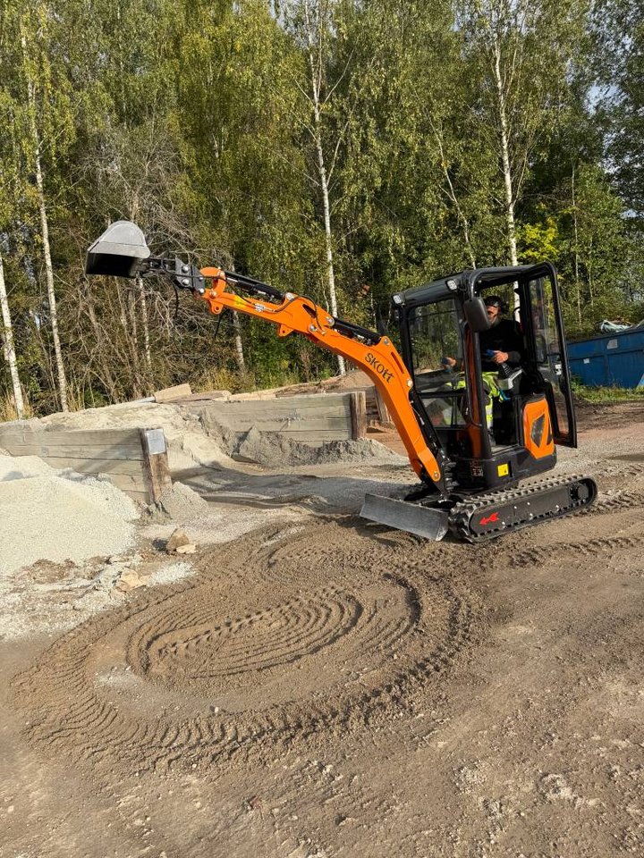 Minigrävare 2 ton – Ny – Dies...