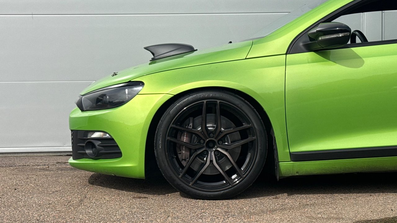 Volkswagen Scirocco KW / Trac...