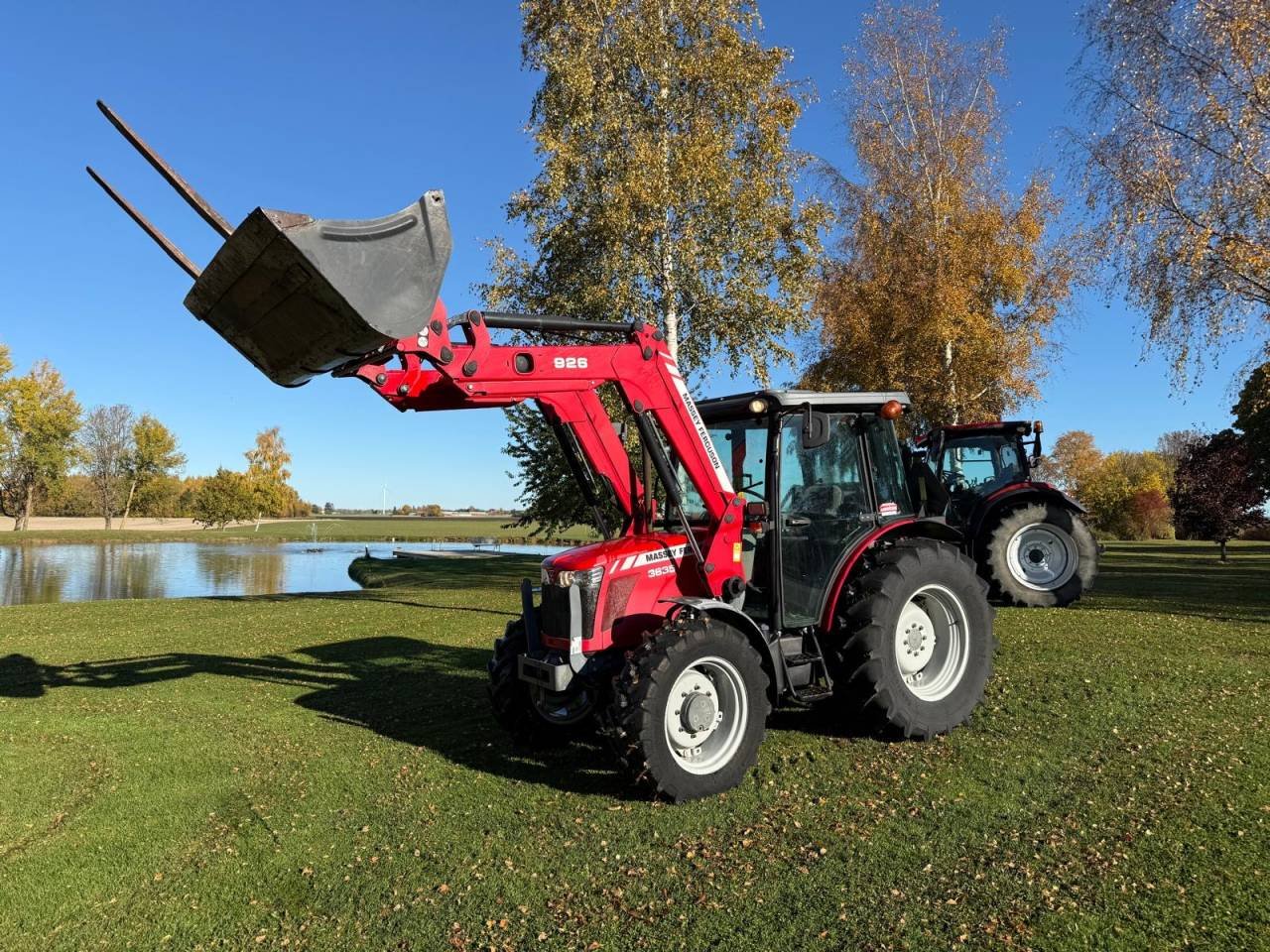 Massey Ferguson 3635 Låga tim...
