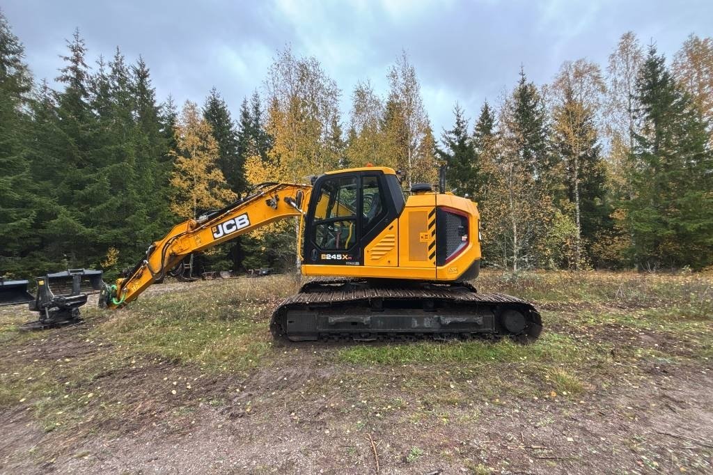 JCB 245 XR LC SV