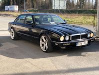 Jaguar XJ 4.0 Automat Sport 241hk  Rak 6-a Mkt påkostad