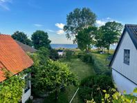 Mysigt sommarhus vid havet