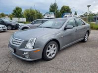 Cadillac STS 3.6 V6 Automat 257hk / SV / SKINN / LÅGA MIL