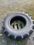 Däck 380/85 R24 Vredestein