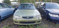 Honda Accord, VW Golf Automat, Ford Transit TDCI, V70 2.5L