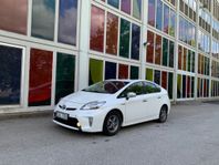 Toyota Prius Hybrid CVT EXECUTIVE 4600 MIL 136hk