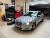 Jaguar XF 2.7 V6 Automat 207hk Nybesiktigad