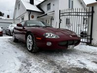 Jaguar XKR V8 Supercharged 363hk Automat Sv-såld