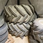 MEGA 750/65 R26 - 2 stk. dæk   /   2 tires