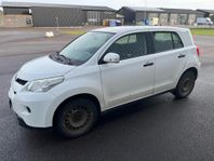 Toyota Urban Cruiser 1.4 D-4D AWD 90hk LÄS ANNONSEN